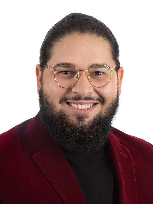 No Limit Túlkun founder